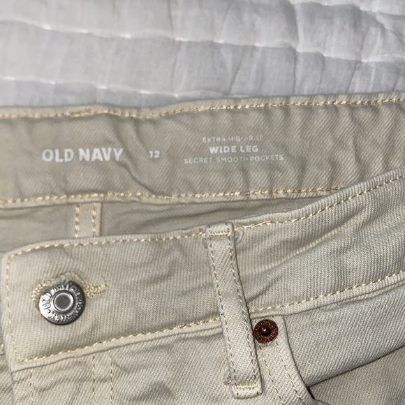 Old Navy Wide Leg, High rise jean. - Picture 5 of 6